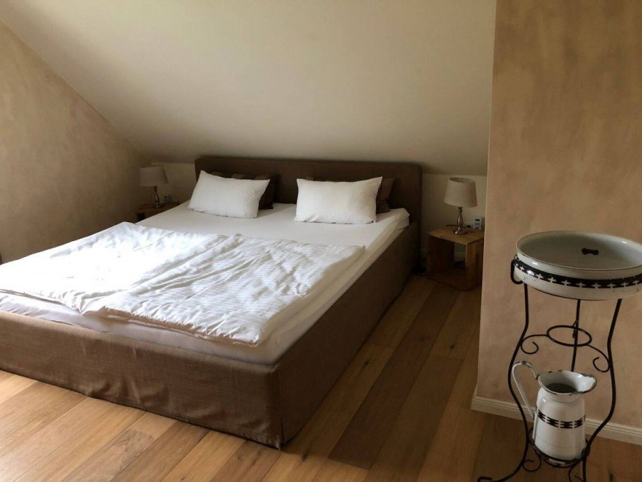 Schlafzimmer DG Einfamilienhaus Immobilie Nordfriesland