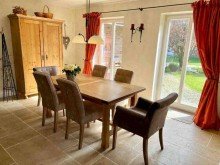 Essbereich mit Ausgang zur Terrasse und Garten Exklusives Landhaus  ROSE GARDEN  Ambiente & Flair direkt vor Sylt!